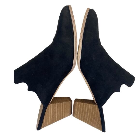 Corky's Boutique Black Faux Suede Mule Stacked Heel Size 7 - Picture 3 of 9
